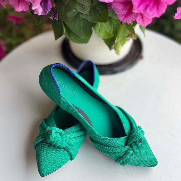 *Like New* Rothy's Knot Pointed Toe Flats in Emerald Green - Picture 6 of 8